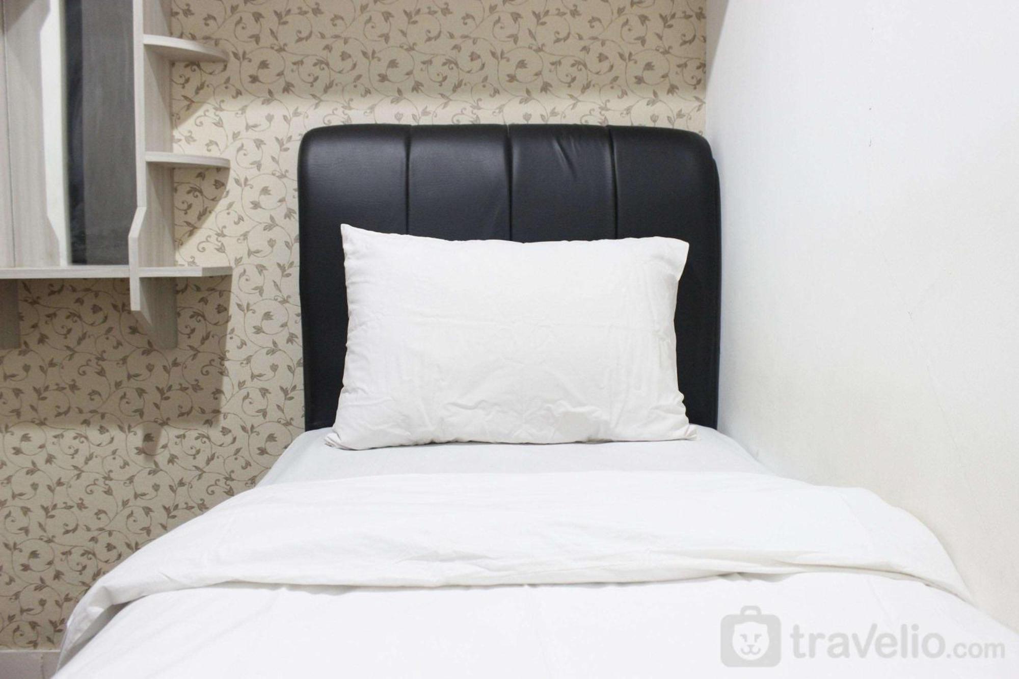 Cozy 2br At The Jarrdin Cihampelas Near Cihampelas Walk By Travelio Apartemen *